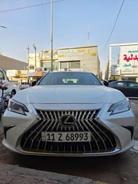 لكزس 23 es350 للبيع ماشيه 28 الف كيلو ضرر جاملغ بونيد رقم بغداد شرط ال...