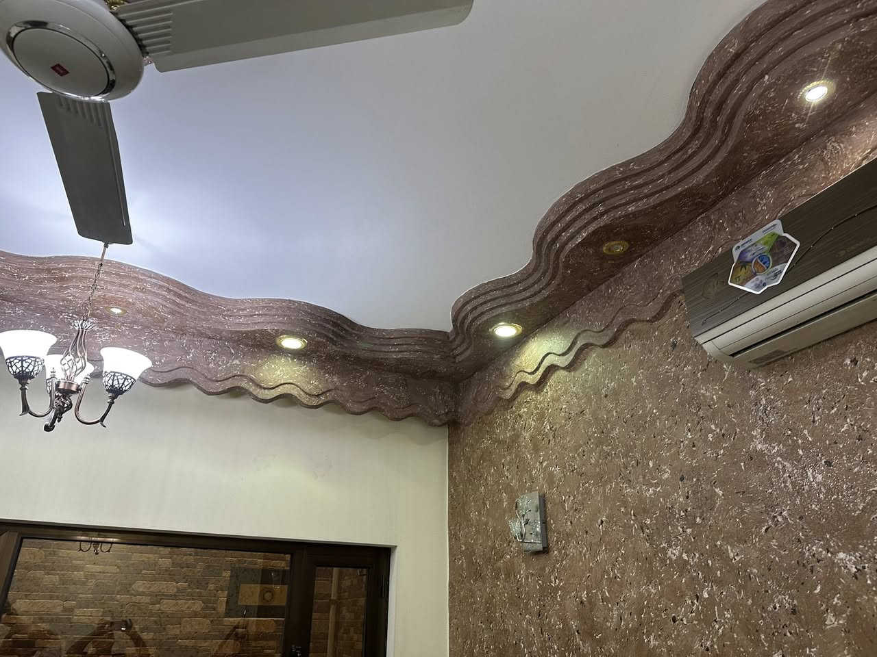 السلام عليكم من رخصة الادمن صبغ المتر الفين ونص صبغ أردني للأستفسار ***********
