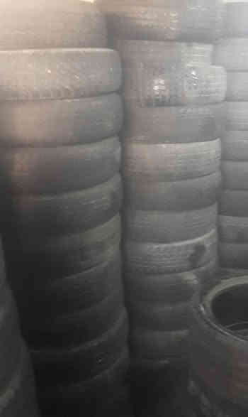 سلام عليكم خوان عدنا تايرات مسخدمه نضيفه نتاج جديد كل قياس موجود اي تاير لبالك متوفر 
سعر الزوج 40 مع الشد 
مكان صناعيه حمدان شارع العام *********** البصرة

