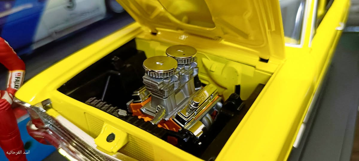 إليك أهم تفاصيل هذا النموذج:
نوع السيارة: شيفروليه نوفا موديل 1966 (Chevrolet Nova SS).

الفئة: برو ستوك (Pro Stock)، وهي فئة مخصصة لسيارات سباقات التسارع (Drag Racing).

اللون: أصفر مشرق.

المميزات: يتميز النموذج بهيكل معدني مع تفاصيل دقيقة، ويشمل أبواباً وغطاء محرك قابلة للفتح، وعجلات أمامية قابلة للتوجيه، بالإضافة إلى تفاصيل داخلية وهيكل سفلي دقيق.

رقم الطراز: يحمل هذا النموذج غالباً الرقم التسلسلي 33814YL أو 36673 ضمن مجموعة American Muscle

ملاحظة: هذا المنتج يعتبر قطعة مخصصة لهواة الجمع (Collectors) ويُصنف للفئة العمرية 14 سنة فما فوق كما هو موضح على العلبة [صورة المستخدم].


**إذا كنت صاحب هذا الإعلان وتريد حذفه لأي سبب، رجاءا أرسل رسالة إلى الدعم الفني**