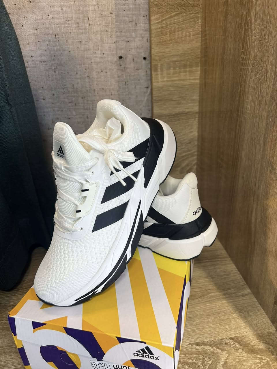 قطعه 25. مخيط خفيف ريشه.  فيتنامي


**إذا كنت صاحب هذا الإعلان وتريد حذفه لأي سبب، رجاءا أرسل رسالة إلى الدعم الفني**