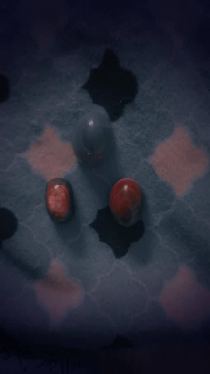 اظن احجار كريمه للقديمات للبيع هذا رقم تليفوني ***********
