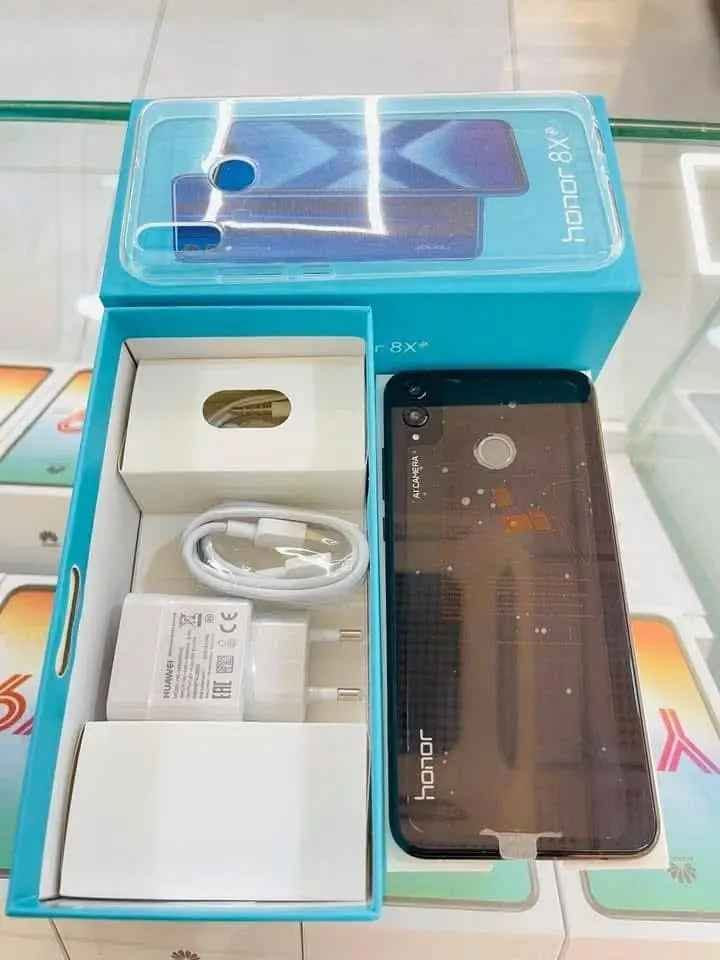 سلام عليكم ....
توفرت اجهزه باربع موديلات التفاصيل والاسعار 
هواوي y9s  كاميرا منبثقه 
ذاكره 128 رام 6 بسعر 135
هواوي y9 prime  كاميرا منبثقه
ذاكره 128 رام 6 بسعر 125
هواوي y max شاشه كبيره 
ذاكره 256 رام 8 بسعر 110
هونر 8x  مواصفات راقيه
ذاكره 128 رام 6 بسعر 100
كل الاجهزه تحتوي ع ضمان وتحمل كل تطبيقات والالعاب 
يوجد توصيل كل محافظات 
ضمان حقيقي للجهاز فحص قبل الاستلام 
العنوان 
بغداد زيونه الربيعي قرب مول دريم ستي 
***********
***********
اعتذر اذا اتاخرت بالرد المراسله عن طريق الواتساب او الاتصال بالارقام المذكوره ... وشكرا بغداد, العراق

