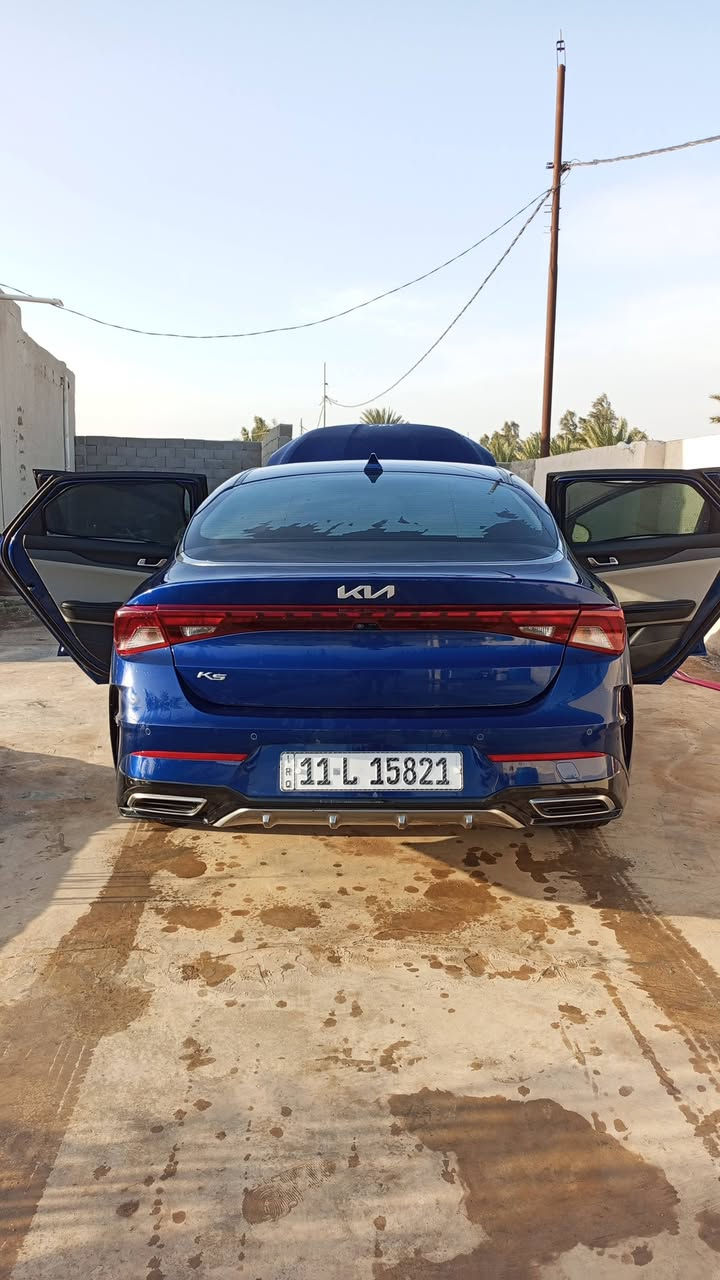 السلام عليكم ورحمه الله وبركاته
كي فايف موديل 22 خليجي حادث بنيد وجاملغ محرك 2500 تنفس طبيعي كير 8 سياره متخلي عليها الف وبلعافيه ع الياخذها مكاني واسط رقم بغداد معوقين بسمي وكاله عامه بسمك كبل بعدلها سنه وينفك الحجز السعر 178  للطيبين/***********/***********
