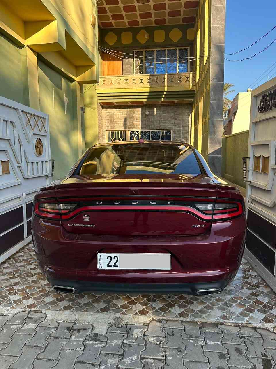 جارجر 2018 SXT بلاص 
مكفوله من الضربه  بس الدعاميه الخلفيه مضبوغه
رقم اربيل سنويه 2029 هزه جديده
ماشيه 96 mi
كشنات الاماميه تدفئه السياره احلى من الصوره
كير مكينه مكفوله السياره مال بيت استخدام شخصي 
السعر 228 بي مجال قليل
 مكان السياره ديالى
***********
