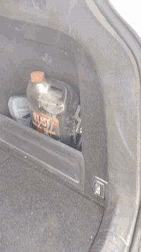 الفيديو بدون غسل السيارة.. 
عائلية وخدمية جدا

فولكس واكن بآسات ٢٠١٠

ألماني بدون صبغ او تبديل

***********

٦٥ ورقة وبي مجال

***********
