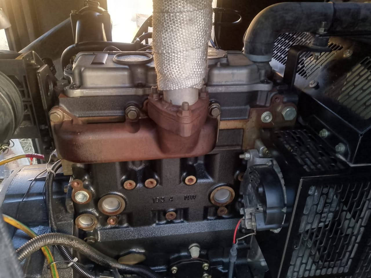 السلام عليكم مولد للبيع بيركنز 30 كيفي كاتم جديد كلش العنوان بغداد ابو غريب للاستفسار الاتصال على هذا الرقم ***********
