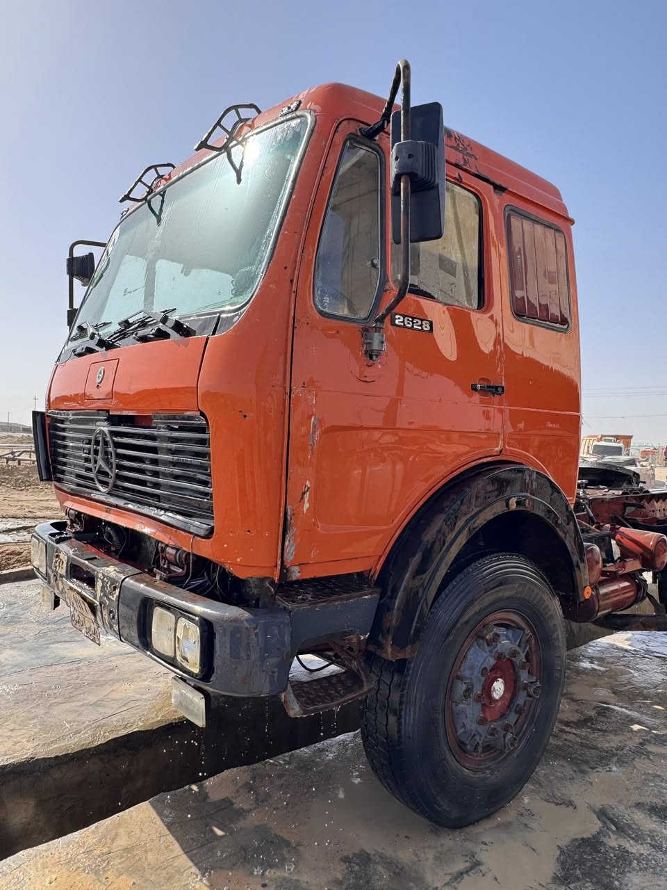 سلام عليكم راس البي للبيع سعر 85 ورقه موديل 86 اصل مكينه 28  ـ8 سرندر لا تنقيص ولا تبخير كير برميل 130 جديد رقم دهوك ـ ما اندل راعيها سنويه صاقطه 2017سياره جاهزه للشغل شاصي مكفول اكسن جي اف تايرات نص عمر 24 صاج مكان سياره نجف سياره بيها وكاله عامه مطلقه بس مااندل ابو الوكاله رقم ***********
