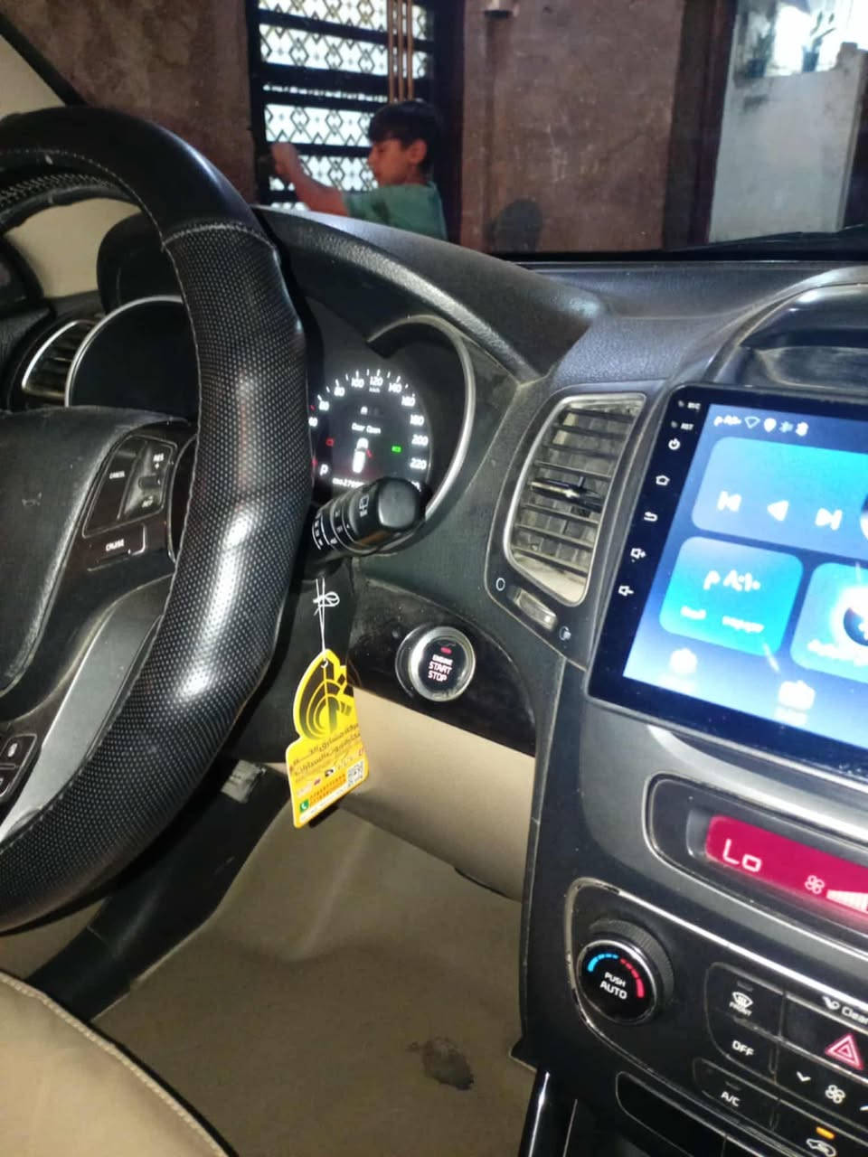 سورنتو ٢٠١٤ سبعه راكب مكينه ٢٤٠٠ رقم اربيل ٢٠٣٠ نهايته والسونار مرفق بلمنشور   فول ماعده الفتحه بصمه يدات بصمتين وياهه العنوان ديوانيه السعر 160 ((***********)))
