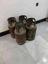 ٤ قناني غاز • حي اور • قرب جامع الفردوس