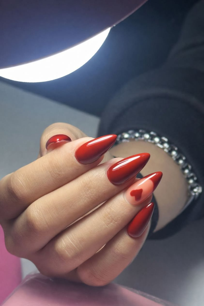 ——— 💎 عروض نوُن سبا 💎 ———
💅 جل إكستيشن —— 25 الف 
💅🏻جل إكستيشن فول دزاين ـــــ35 الف
💅 أكس جل —— 30 ألف
💅 سترونك + جلش —— 25 ألف
💅 جلش فقط —— 10 آلاف
💅🏻 طبع صورة على الاظفر ــــ 25 الف.
👣 تنظيف القدم:
✨الملكي عرض الملكي للقدم ٢٥ الف تنضيف قدم + تنضيف لحمية + جلش+سكراب وماسك 💕💅🏻
✨ عادي —— 15 ألف
✨دزاين ـــــ دفن 65 الف
✨ازالة ـــ 10 الف
✨هديا لكل العملاء الجدد💅🏻
📍 للحجز والاستفسار:
📞 0775 077 7738
💬 واتساب متوفر
🔥 العناية، الأناقة، والنعومة بلمسة احترافية

———
