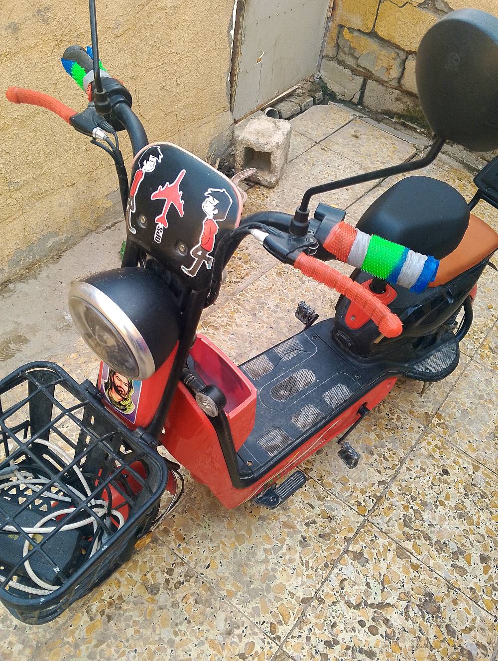 المكان مدينة ا
  الصر الحميدية قرب العمارة الخضرة 
دراجة شحن نضيفة حيل ااوكاملة اي. تقص مابية 

