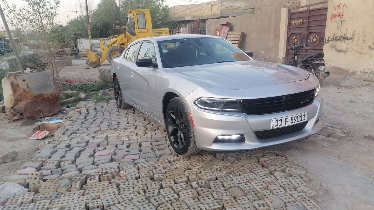 السلام عليكم شباب جارجر للبيع موديل 23 اصل باسمي تحويل مباشر سياره حلوه وكل الجديده ماشيه سياره  ماشيه 27 سعر 225 وبيها مجال للشراي بيع فقط بدون اي مراوس سياره خير من الله ***********
