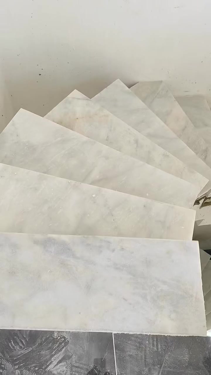 السلام عليكم خليه مصري سراميك وبورسلين ومرمر شغل درجه اولى شغل ليزر تسليم مهندسين 
***********
