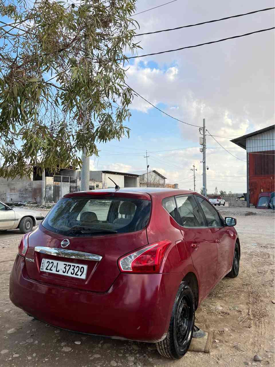 نیسان تیدا شکڵ نوێ ٢٠١٤ ماڕۆنی ٥پارچەی هەیە حیزام نیە بەس بەحیزام دەیفرۆشم بێ مەسروفە جایزە سەنەوی بە ناوی خۆمەوەیە تا ٢٠٣٠ تازەیە چوار تایەی تازەی لەسەرە… أربيل, العراق


**إذا كنت صاحب هذا الإعلان وتريد حذفه لأي سبب، رجاءا أرسل رسالة إلى الدعم الفني**