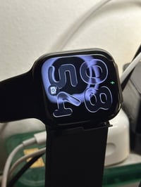 Apple Watch series 10 Black Memory 64 GPS 46mm بدون كارتونه بس شاحنه م...