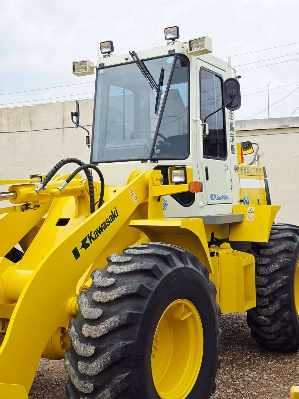 سلام عليكم ورحمة وبركاته
كاوسكي حجم  60Za Kawasaki 

دخول جديد للعراق 🇮🇶 استيراد اليابان 🇯🇵
مكينة ستة ازوزة 
كير ميكانيكي تبريد 
عداد العمل 7000 ساعة
نضافة واضحة ومشروطة 
العنوان النجف الاشرف (شارع المطار) 
***********
***********
