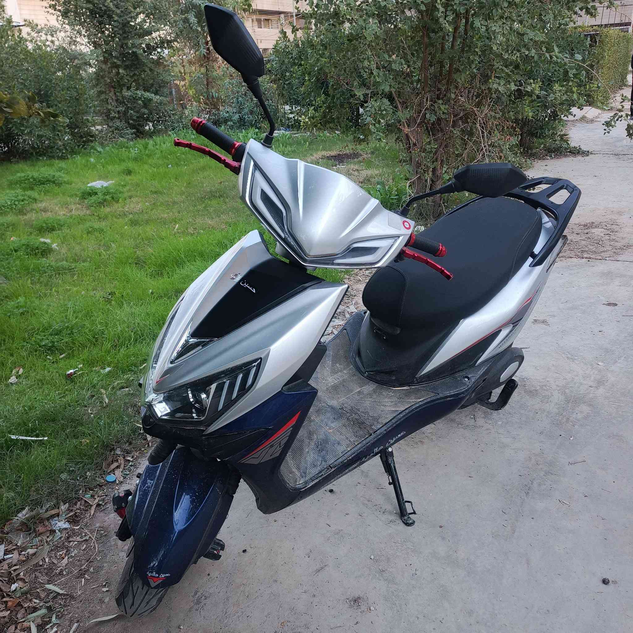 دراجه شحن للبيت السعر ٩٠٠ وبيها مجال
***********
