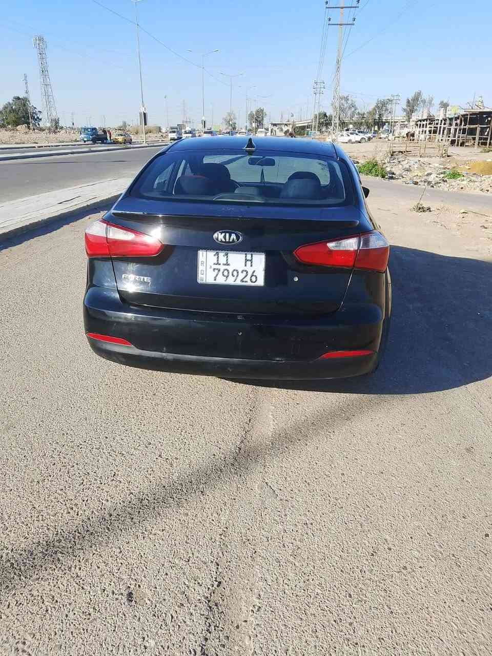 السلام عليكم
كيا فورتي 2015 رقم بغداد 
وارد أمريكي حادثها بنيد فقط بدون  دواخل محرك دوش المرغوب لا تبخير ولا تنقيص صدر امامي خلفي كله جديد سياره جاهزه من كلشي تخم تاير جديد رقم بغداد بسمي مكاني بغداد السعر مناسب  لشراي يتصل ***********
