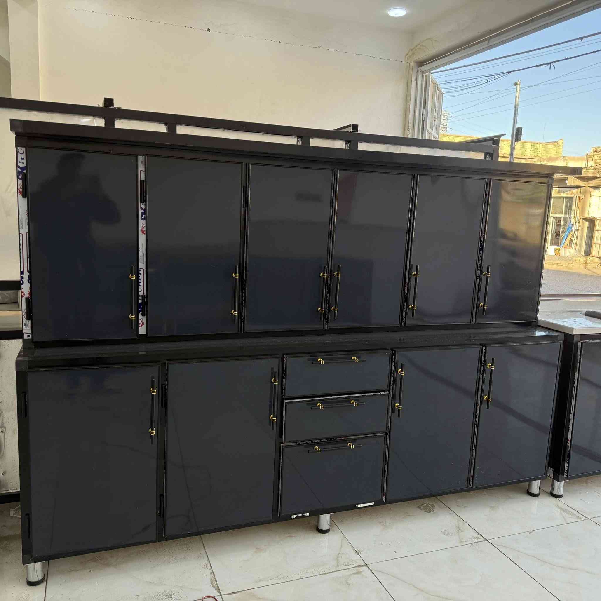 #كاونترات حسب الطلب تتوفر جميع التصاميم والألوان العنوان مغربه شارع فرن تاج الدين ***********
