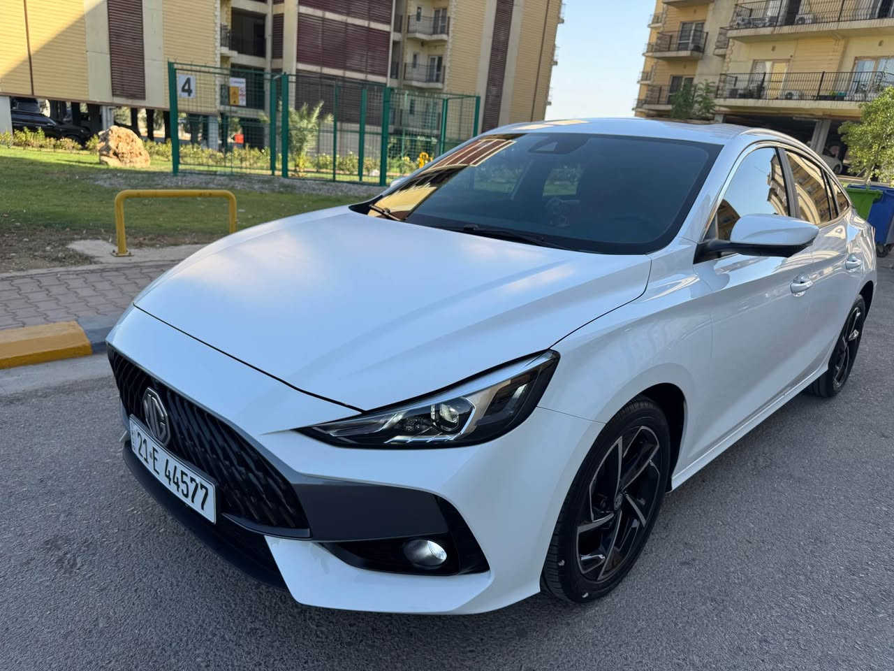 بەناوی خوای گەورە 
شتی لۆک و دانسقە mg gt 2024 luxury قەپات مواسەفات سفری شەریکە 6 ساڵ زەمان 
مەکینە 15 turbo
خۆم بە سفری رام کێشاوە 
مواسەفات 
فوول مواسەفات شاشە ئەلیکترۆنی گێڕ کوبرا ئاوێنە ئیشارەت و ئاوێنە ئەخەوێت برێک بەسمە ئۆتۆ هۆڵد ناو سوور گێڕی سەر سووکان تەبرید مەرکەزی خەتی جادە و ڕادار 4 کامێرا سڵاید سوکان ڤۆلیۆم کوشن کارەبا تەحدید سورعە لیدی ناوەوەی مارسیدسی بۆ دانراوە و پێش و دوای لیدە حاسەی دواوەی هەیە و کیتابی جام ڕەشی مرووری هەیە %80 سەنەوی و هەزە و بەڕادی تازەیە و با ناوی خۆمەوەیە  و کامل جوانکاریم بۆ کردووە و تەنانەت دەعامیەکانیشی ppf ئۆتۆمبيلەکە23 هەزار ڕۆشتووە 
شوێن سلێمانی 
*********** السليمانية, العراق
