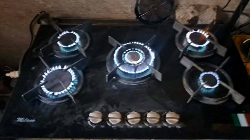 سلام عليكم
غسالة طفل جديدة غير مستخدمة ٥٠ الف 

طباخ ٤ عيون شغال نضيف ٥٠ الف 

طباخ منضدي ٤ عيون ٤٠ الف 

طباخ منضدي ٥ عيون ٥٥ الف 

جربايه خشب نفرين ٣٥ الف 

مكان زعفرانية بغداد, العراق


**إذا كنت صاحب هذا الإعلان وتريد حذفه لأي سبب، رجاءا أرسل رسالة إلى الدعم الفني**