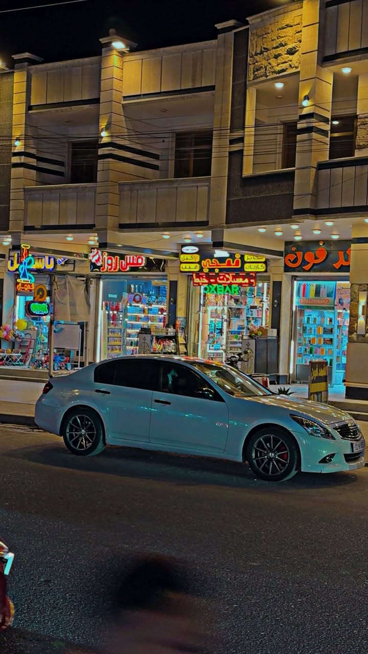 السلام عليكم جمعه مباركه عل جميع
انڤنتي g37 2013
السياره قطره صبغ مابيها جاهزة لاخر حبه 
السياره صدر اربع تايرات كلشي جديد محرك كير زيرو
تبريد منضومه جديده ماشيه 117 غرفه جديده كلشي جديد وكامل السياره فول الفول مكانها الدوره او حي الجامعه للبيع او مراوس حسب القناعه 100 وبيها مجال بسيط ***********
