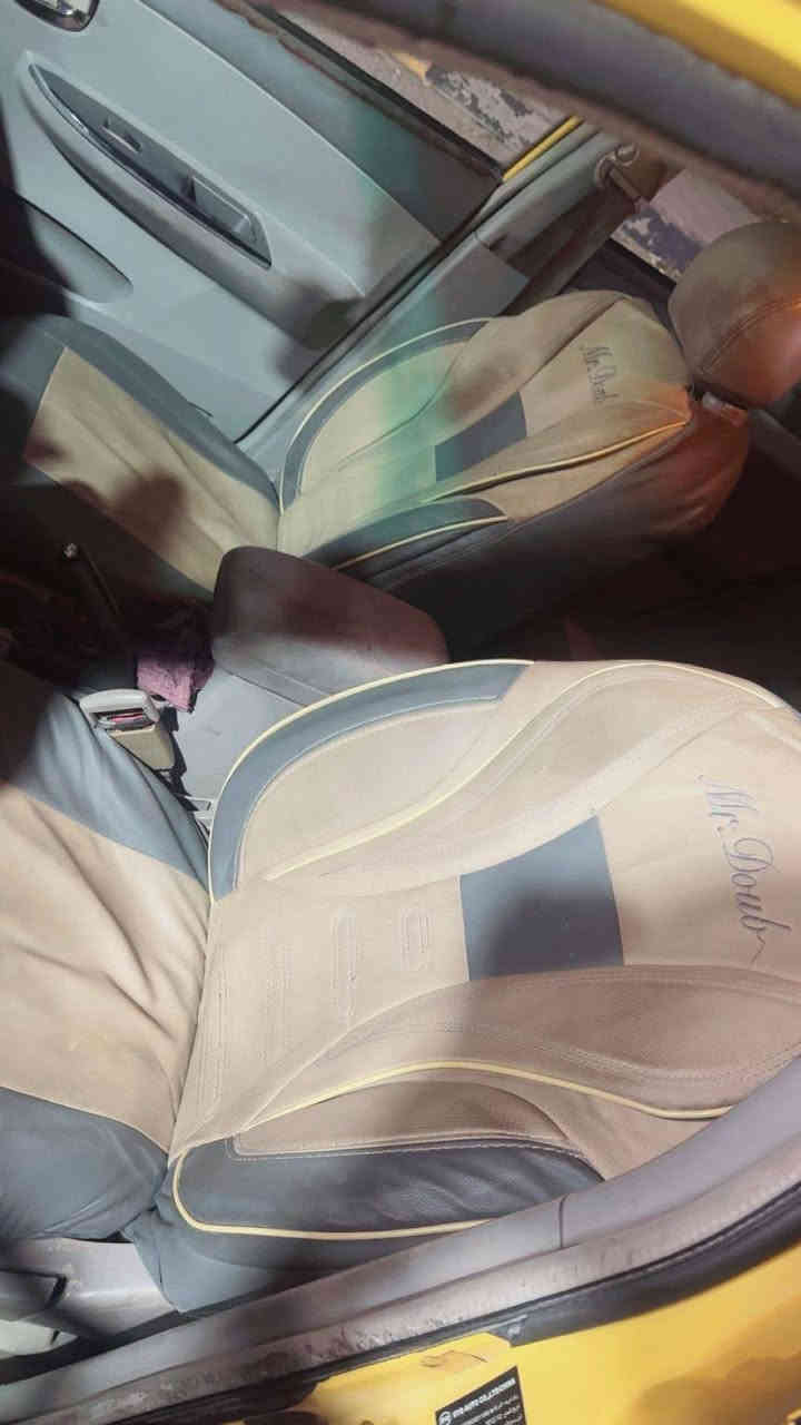 السلام عليكم بي واي دي جي ثري موديل 2013 رقم بغداد الدولي مصفرة هيئة وغرامات كير ومحرك جدد كير عادي سيارة مبدل بيها الجاملغ ودعاميه مبدلات بدون ضرر داخلي تبريد تدفئة شغالات فول مواصفات
فتحة بصمه تشغيل عن بعد
اشاير بلمري حساسات خلفيه 
مكاني بغداد الدورة
السعر 45 وبيها مجال بسيط 
***********
