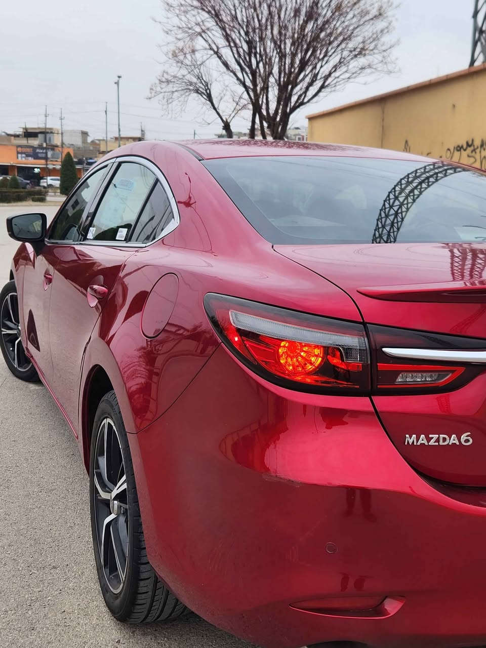 Mazda 6 
2020 Sport

مەکینە ٢.٥ بێ تۆربۆ (مرغوب)
بەسمە ، ڕادار ، ڕاداری ئاوێنە ، شاشە گەورە ، گێڕی ئۆتۆماتیک و عادی و مۆدی سپۆڕت ، تراکشن ، تحدید سورعە ، خەتی جادە
تەبرید سارد و گەرم دوو زۆن
لایت زینۆن 
لایت و فول لایت ئۆتۆ
فڵچە ئۆتۆ
ئۆتۆ ستۆپ

دوو دەرگای سەکن و چەمەلەغی دوای سەکن کلێرە
‎بێ ناوگرتن ، بێ ئێرباگ

ژمارە موبایل
*********** السليمانية, العراق
