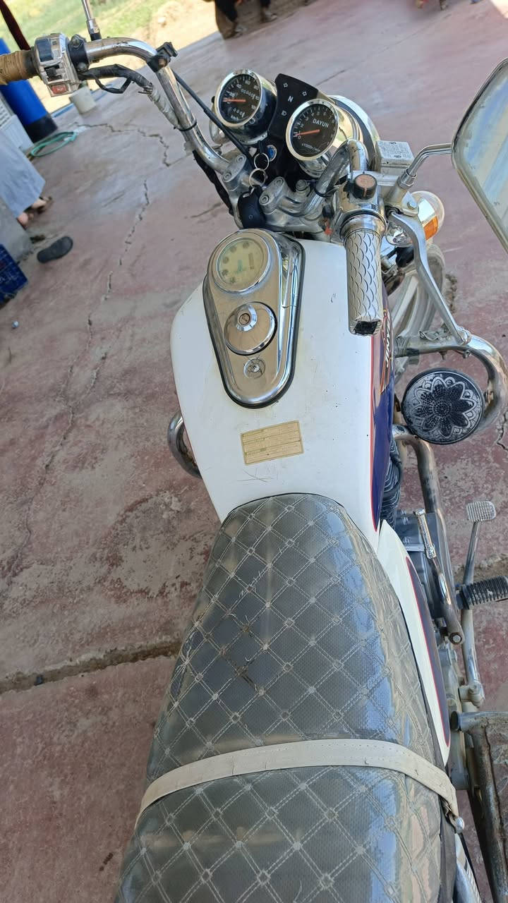 دراجه جني موديل 21 محرك بلادي خير من الله سعر ب800 وبيهه مجال قليل مكان بغداد ابو غريب ***********واتساب
