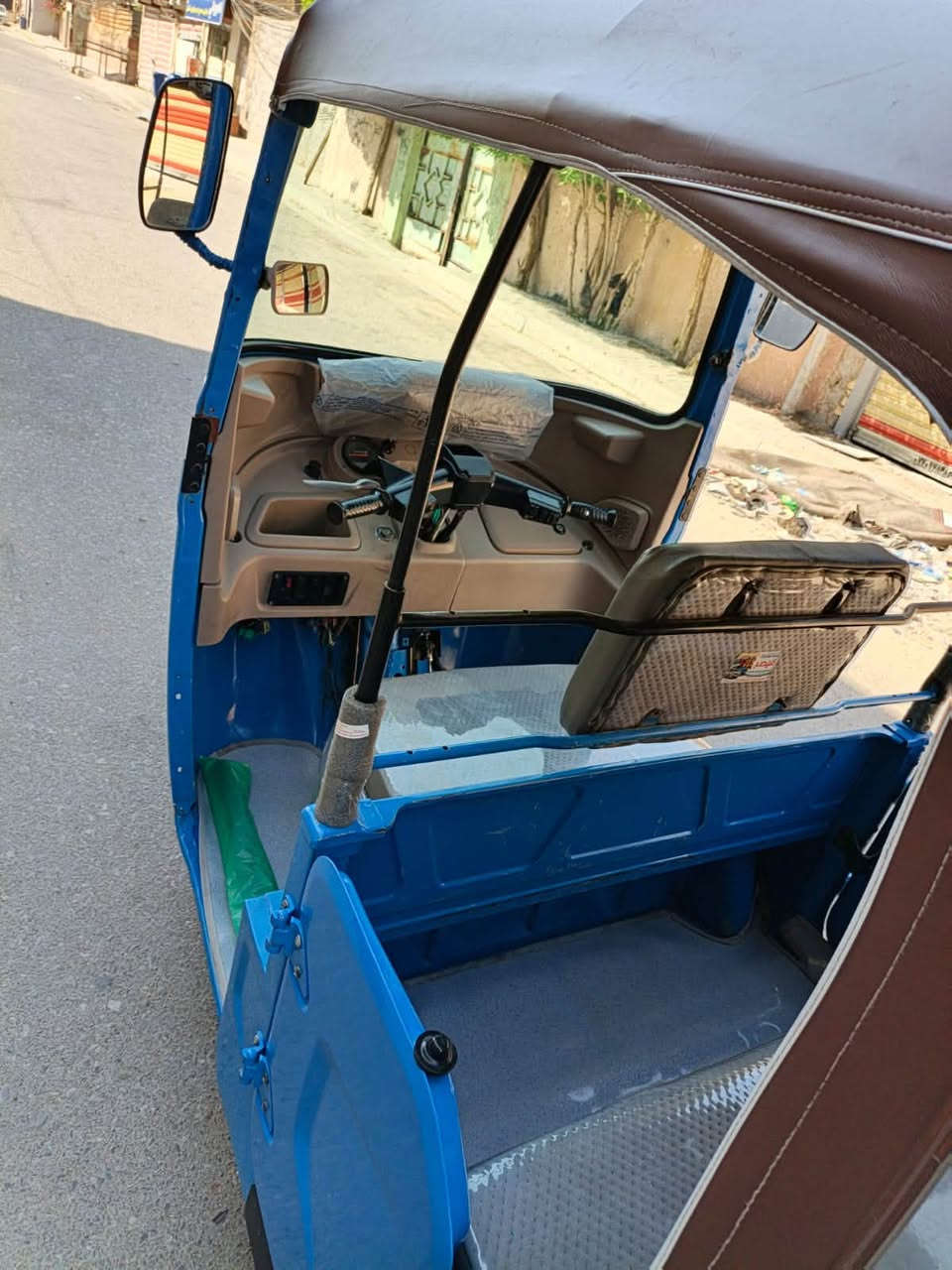 تكتك البيع موديل٢٢رقم سنويه تحويل ثاني مكينه مكفوله من تنقيص وتبخير مكاني الزعفرانيه جسر ديالى القديم رقم ‭***********‬
