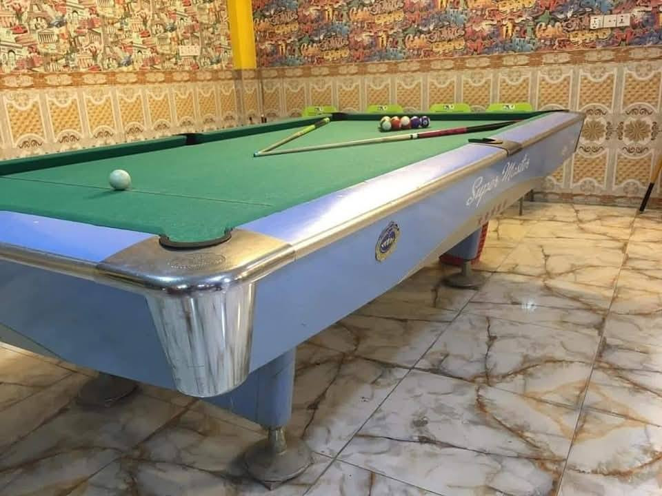 السلام عليكم  🖤🎱🎱
♡
ميوزه جديد ومستخدم 🎱🖤
♡
ويوجد لدينا توصيل لكافه انواع البلياردو 🎱
♡
لدينا طوبات وكيوبات 🎱🏓🏏
الستفسار  *********** وبي واتساب 📞📲
