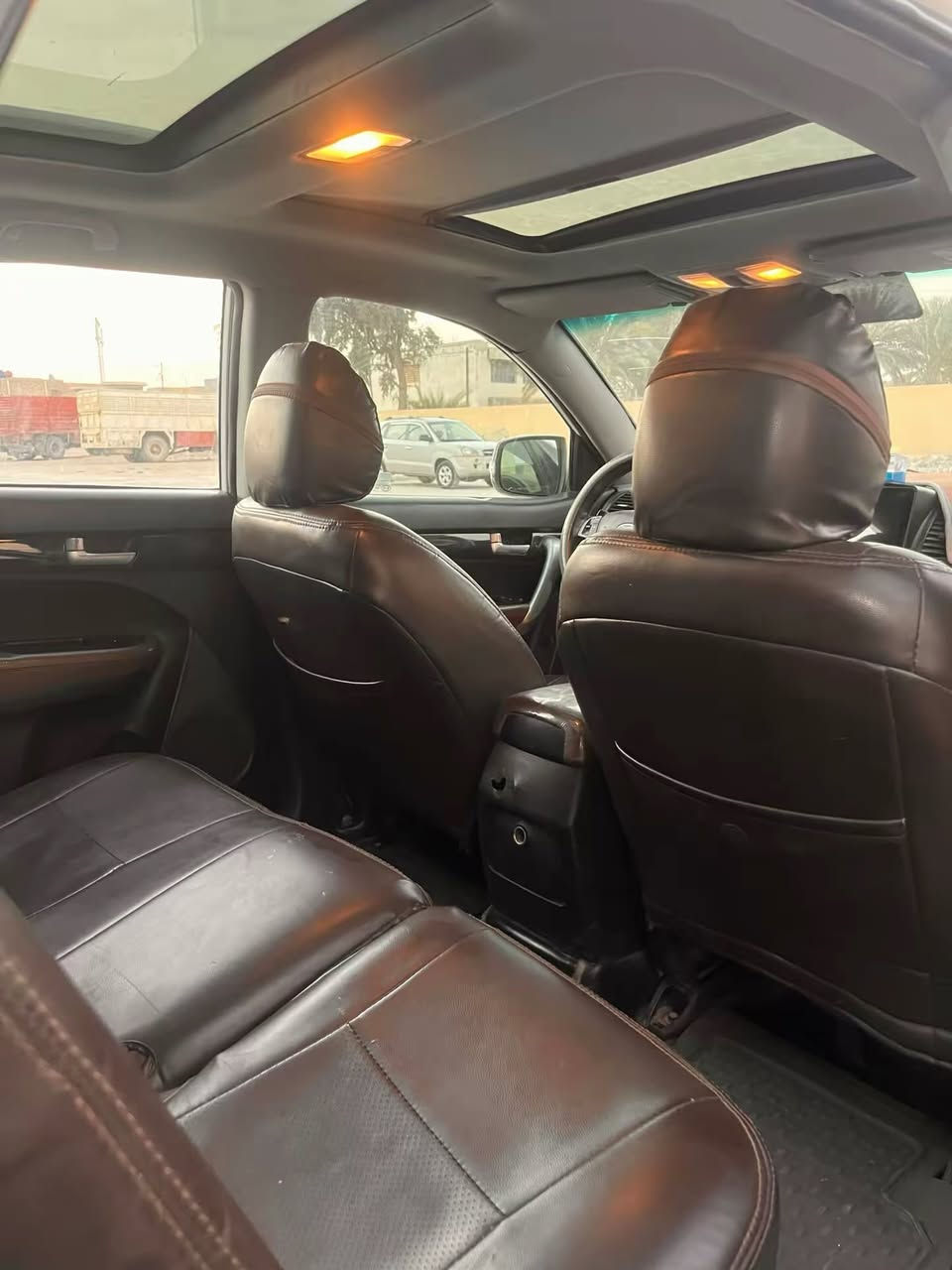 السلام عليكم سيارة سورنتو 2012فول خليجي مكينة ستة سلندر سبعة راكب ضربة جاملق خلفي وباب السايق مبدل والجنطة مبدلة والباقي مكفولة ماعدة المذكورات السيارة موضحة في الصورة اسعر
130 وبيهة مجال للتواصل علة الءقام التالية
***********
***********
