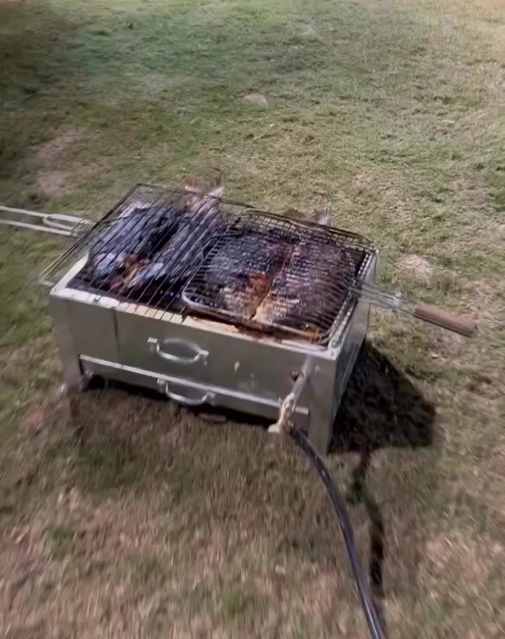 القياسات لاول مره بالعراق من معملنا 
شوايه السمك والدجاج   واللحوم وجميع المشويات  الغازيه
البطن 30*50 يعني السمكه 3 كيلو بربع ساعه مكسبه
حديد مغلون مطوي الزوايه 
مجر فضلات متحركه
السعر 35 الف والتوصيل مجاني
للحجز والاستفسار مراسله الصفحه او الاتصال
 ***********
