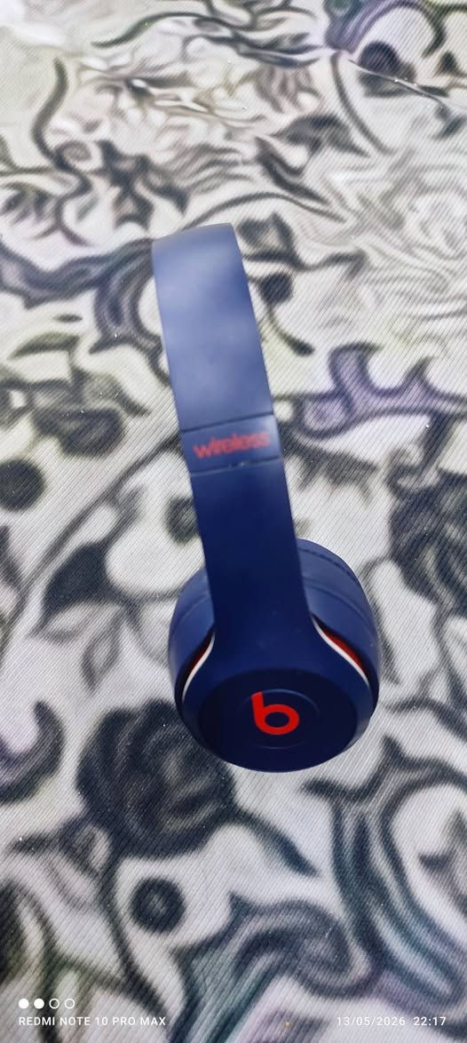 سماعة beats solo3 شغالة شرط الفحص بيه بس هذا الصمغ مثل ما موضح بالصوره


**إذا كنت صاحب هذا الإعلان وتريد حذفه لأي سبب، رجاءا أرسل رسالة إلى الدعم الفني**