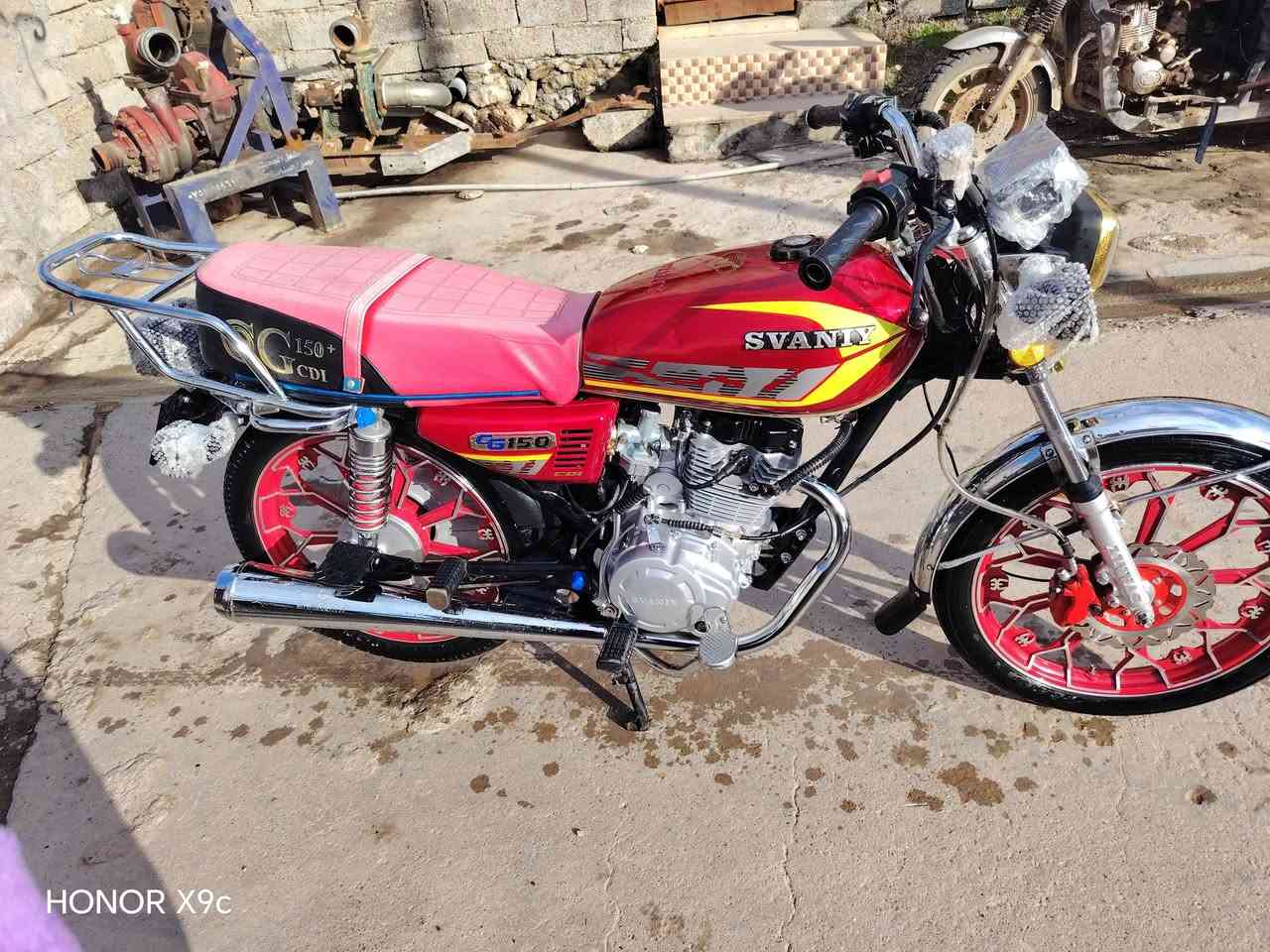 السلام عليكم
ماطور سيڤان موديل 2025
ماطور شرط كفاله من كلشي 
برغي مامظروب وضع شركه 
مشدود بشهر 10شديتو 5 گير
تشغيل عن بعد +بصمه جهاز انذار 
شغال 
كلشي كدامك واضح 
لايت عالي +وسط 
اشاير شغاله 
هورن شغال واير منيه عام شغال
شاشه الكتروني لمس ايباد
شراي هلا بيك مو شراي لاتكسر 
السعر ***********
