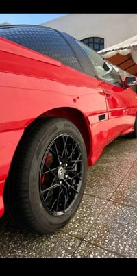 سيارة ياباني اصلي مميزة وحلوة بالشارع مگلف بالنشر غير متواجد ع الفيس م...