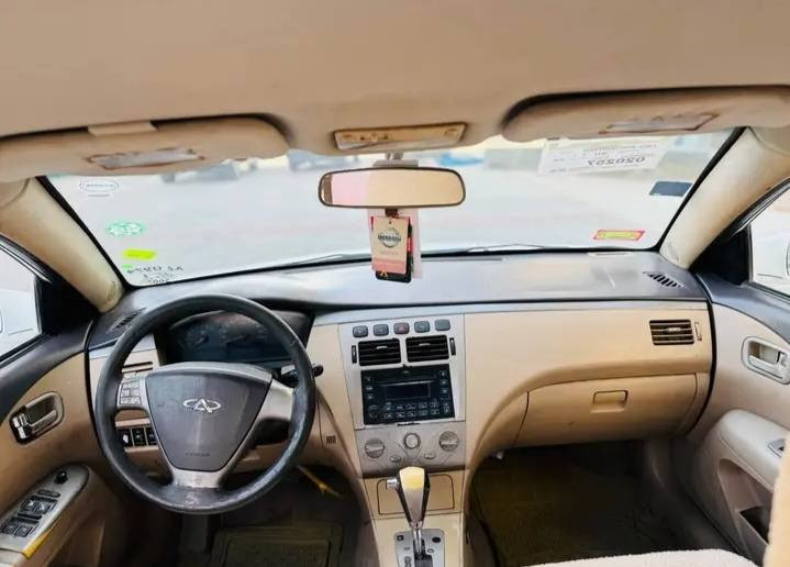 شيري A5 رقم كركوك مشروع وطني سنوية لل28
گير اوتو
 گير محرك شرط كهربائيات كلها شغالة
 تدفئة تبريد
جام كهربائي 
داخل لون عسلي 
قفل مركزي 
 سيارة حلوة ونضيفة وگاعدة ما ناقصها اي شي 
السعر 42 وبيها مجال قليل 🌹🌹
***********
