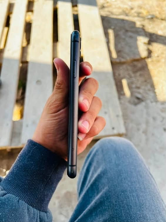 ايفون ١١عادي بيع و مرواس ويا ١١برو ماكس ذاكيرة ١٢٨
بس مبدال بي شاشة اصليه 

بطاريه ٧٧ ما مبدال 

فيس إيدي شغال  

تك سيمكارت  

سعر ٢٠٠ 

رقمي 

*********** 

توصل وتساب
