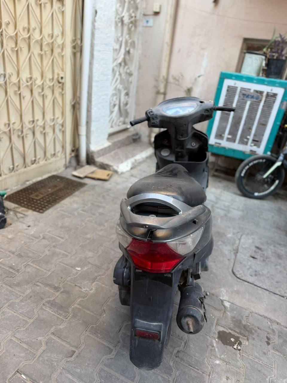 سلام عليكم شباب دراجه كامكو للبيع دراجه كهربائيات كامله مكينه مامفتوحه ودراجه حلوه ورزنه بلمشي رايدلها تعديلات بسيطه ودراجه ترجع مال رمبه
وسعرها كلش حلو
مكاني الكاظميه📍
رقم ***********
