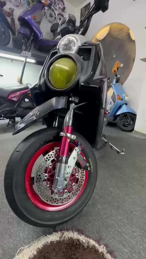 سلام عليكم سكنس جبلي لبيع مفوله تزويد بلادي دراجه مكان كوت ***********
