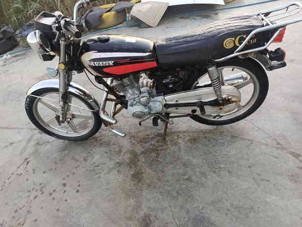 سيفان موديل 20 دراجة نضيفة 
اوراق كارتونية  مكاني لخالص هبهب 
***********
