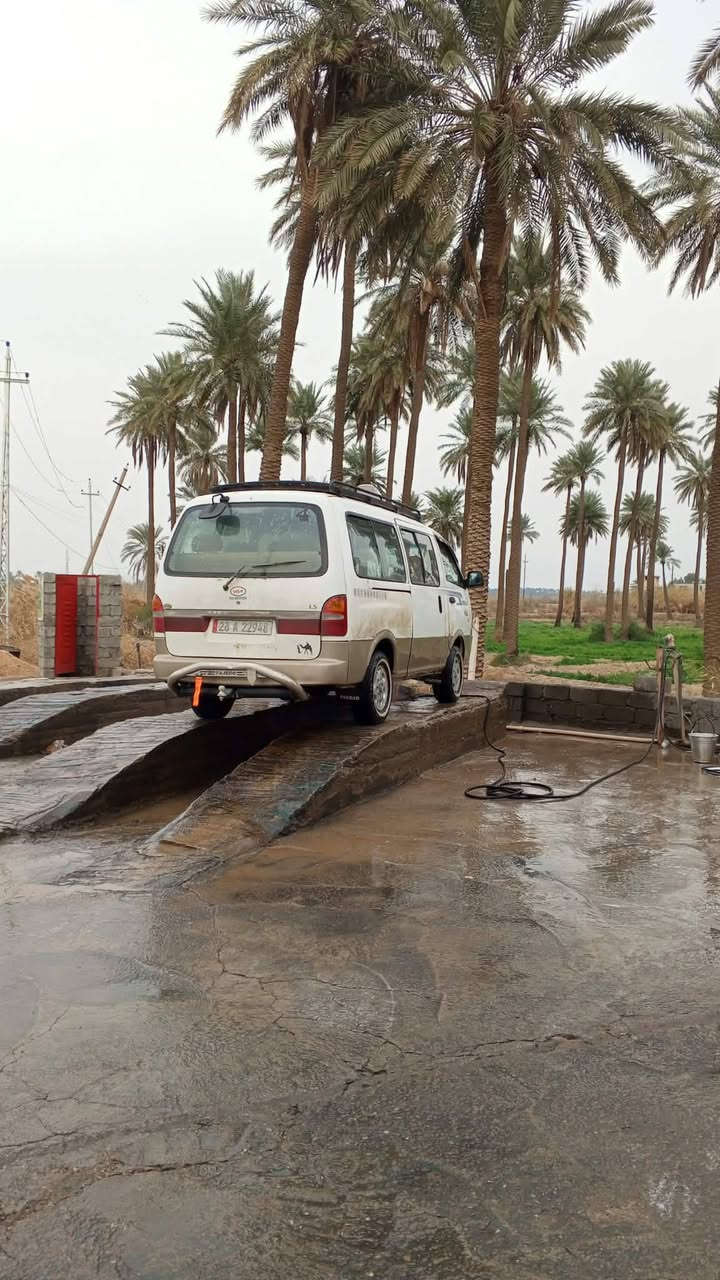 السلام وعليكم للبيع بريجو موديل 1996 رقم نجف سنويه لسنه 2031سياره خير من الله كير ومكينه نضيف بدون تنقيص شواصي كفاله السعر 63 الاتصال ***********مكان السياره بغداد الدوره
