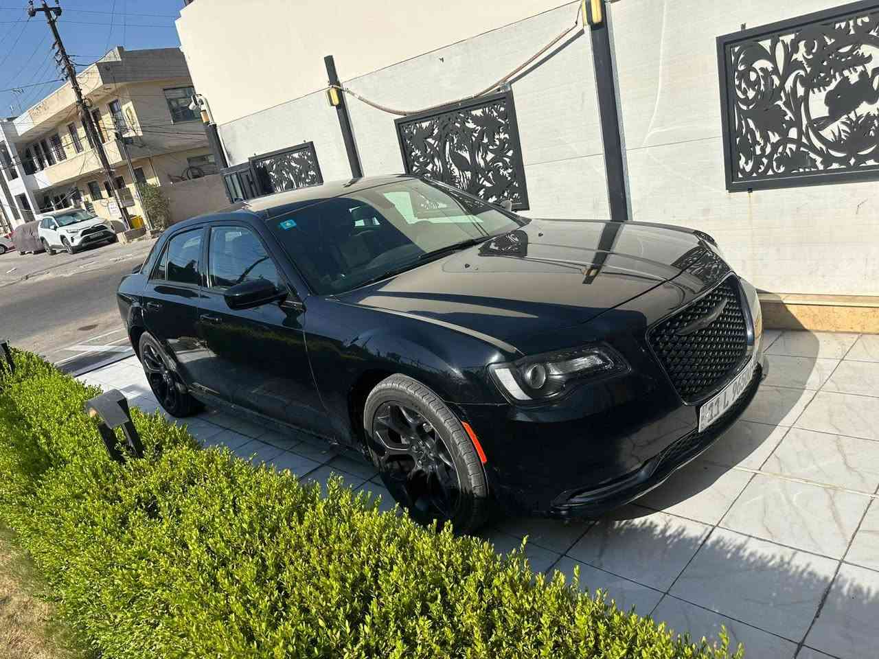 سلام عليكم  كرايزلر اوبامة 2019وراد كندي بيهه كصه جاملغ خلفي وباب الخلفي صفحه اليمنه مبدل بدون لغد بدون شاصي بجم كبس  مواصفات ال s
ماشيه 55الف ميل  جديده بمعنى الكلمه السعر 235$  السياره موجوده ابغداد بلدوره وبلمنصور ***********
