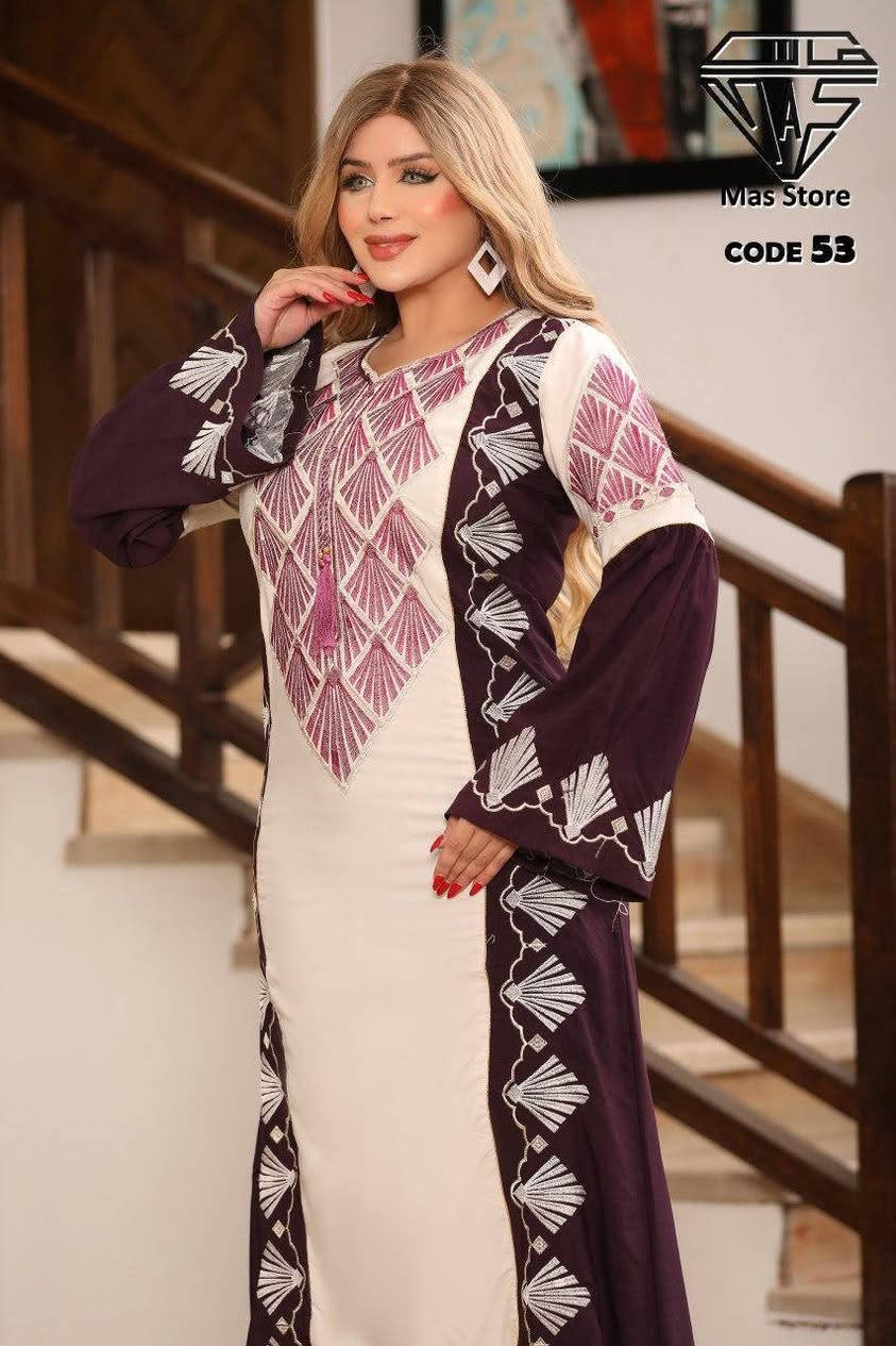 اللهم صلئ علئ محمد وآل محمد
كل الدنيا جديد كلابيه كشمير مصري
قياسات التي تتوفر لدينه
 L XL XXL
موقع الجري قرب مجمع عسافي
واتساب ***********
