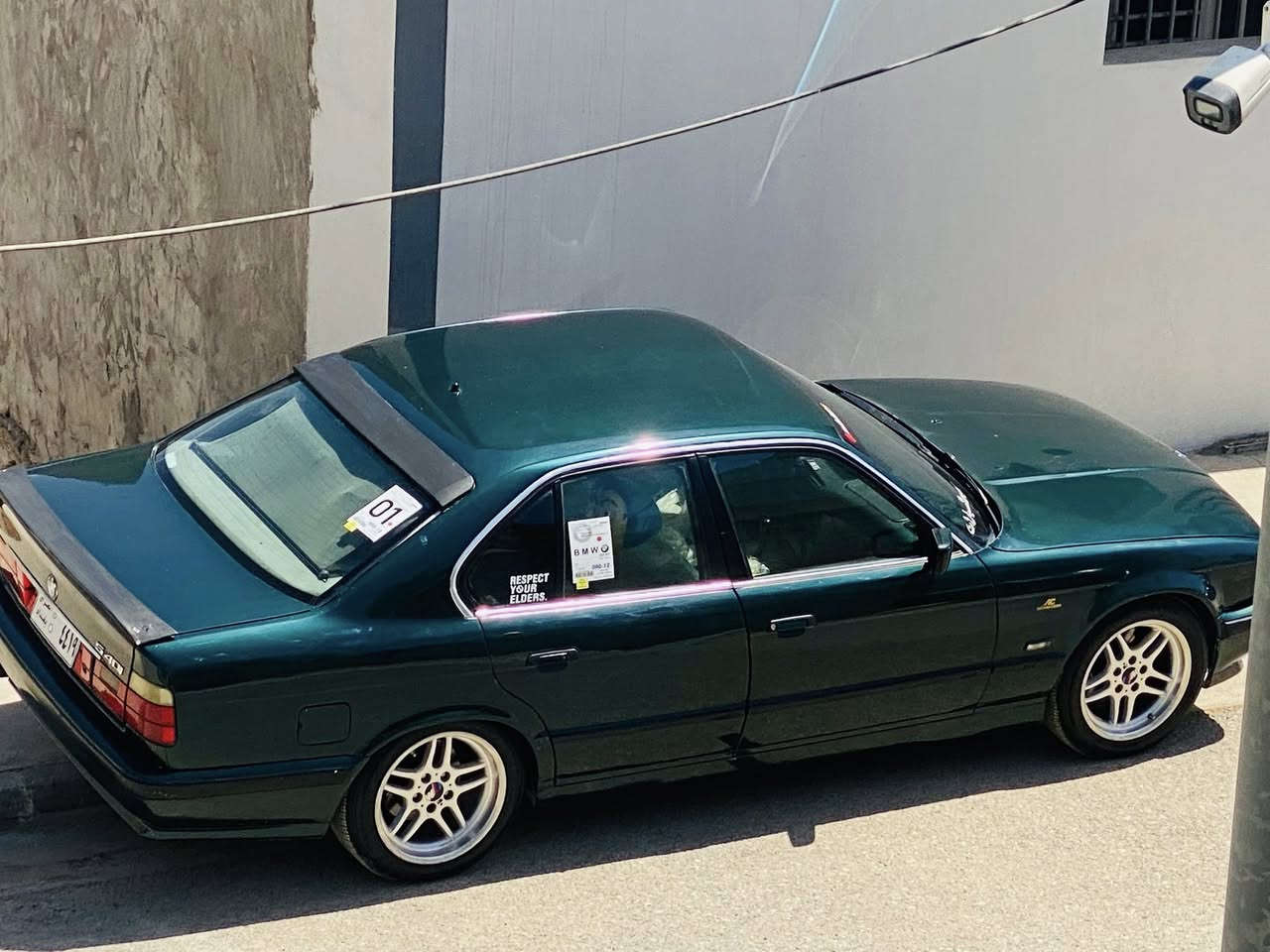 {***********}
‏(🇩🇪BMW~520i~1993🇩🇪)

فول فول مواسەفات تەنها سڵاید نیە 💯🇩🇪
520 گێڕ عادی+چوار جام کارەبای+قوفڵ مەرکەزی هەر چوار دەرگاو سنوقیش +تەبرید ساردو گەرمم لەسەر سویچ ❄️+2 کوشنی پێشەوە ئیتەرو مەساج +ئاوێنە گوێبەرخ+ئاوێنە کارابای+بلوتوزو ئۆکسو ئێمپری فایەر+ناو کرێمیەو داشبڵو بەردەرگەی زۆر زۆر جوان ماوەتەوە+دەعامی پێشو دواوەی ویلو هەموو گیانی M+گێڕمو مەکینەو ئەکسلو کارەبایو دارو بەردی بەشەرت برێکو ABS هەموو گیانی مەزبوتە تەنها لە 1سایەقی کەمەو بۆ عەیب مەگەڕێ
{ئاڕم پلاسیکی هەولێر بەشەرت}گێڕو مەکینەو🔩
ئاڕمو ئەولیاتو موسو بڕاوە بەشەرتی ١٠٠ فیتەر⚙️🔧
ڕۆنو هایدرۆلیکیم تازەبۆ گۆڕیوەوهی دەستی خۆمەو لێی بێمنەتم ماشەلڵە زۆر تندو تۆڵو بەقوەتە💯🇩🇪
هەر کەس حەزی لێبوو لەخزمەتیام چات کات
یان تێل کات جوابی کۆمێنت نادەمەوە)
ئەدمینی گوڵ🥀

{سعر~42گەڵاو معامەلە}
{شوێن~پیرەمەگرون}
{***********}
