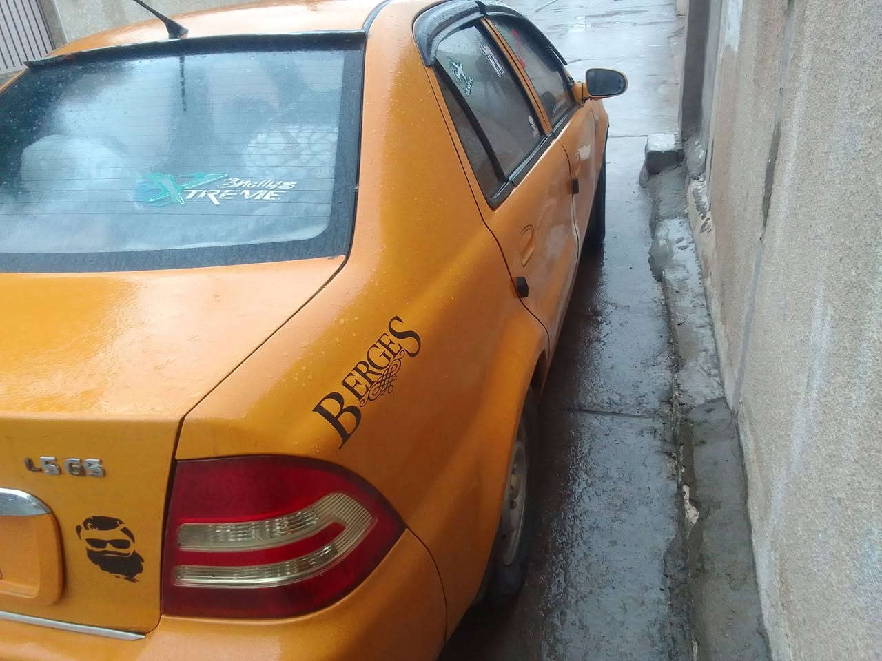 السلام عليكم سي كي رقم بغداد مكينه وكير شرط كوبون بيها ورقي متوقف شرعي بلموصل شرط التحويل السعر 25 وبيها مجال شراي اتصل ***********
