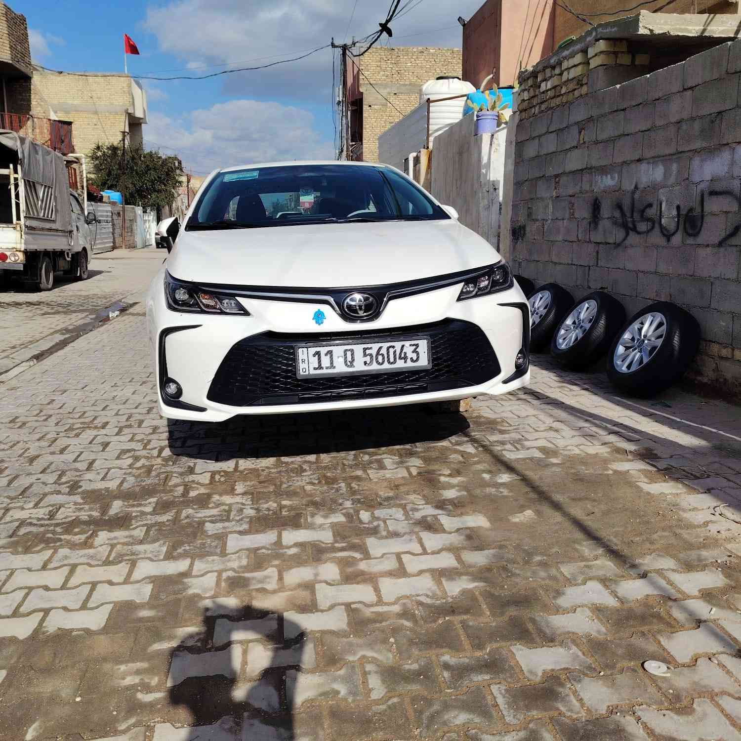 سلام عليكم كورلا هايبرد
موديل2024 شكل ال 25 علامه بيضاء
جلد اصلي ماشيه 40الف
محرك 1800 هايبرد/ رادار امامي
 هاند بريك بصمه / مانع انزلاق
بصمه تشغيل /بصمه دخول عدد2
 دخول ذكي/ قياده ذاتيه
رقم بغداد تحويل ثاني يوم
انضمه قياده 3/ مانع تصادم
تبريد قطعتين /
تحكم ستيرين/ اوتو هولد
كامره/نظام ABS/حساس ضغط الاطارات
بانورما/اشاير بالمري/مانع انزلاق
 / تحديد مسار / لايت زنون تحكم ذكي
سبايدر خلفي / تخم تاير دلوب/
 /تظليل دخلي الجام مانع  حراره 
السياره مدوشمه  والجنطه والارضيه/
 شمسيات مطريه/ بنيد جاكات/
 السعر 148 وبيها مجال سياره كفاله عامه
للاستفسار أكثر  ***********
