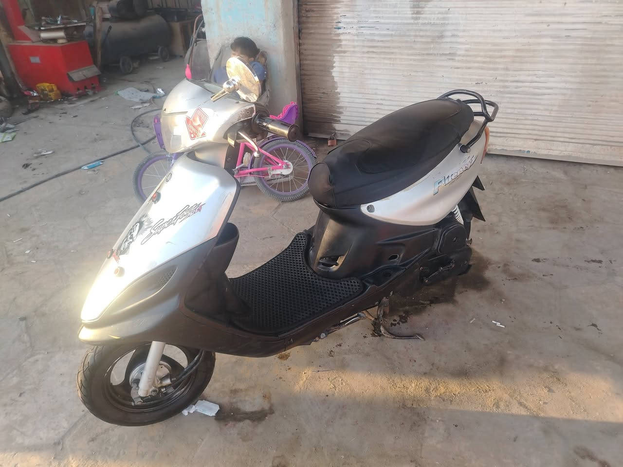 سلام عليكم ماكس قجمه دراجه عله ابلادكله ختم واحدمن الطول لطول كل نقص مابيه نكره سلف اوهندر مكينه شرط ماتنسمع شلعه معدل لايت بك لات هورن اشايرقفل سكان قفل جنطه تايرات جدد دهن جديد ماذب عليه ولادينار منه لشارع دراجه مال جناي سعره 450 بيه مجال مكاني ناصريه مركزحي الزهرا يم المغتسل شراي اتصل وخادمك ***********
