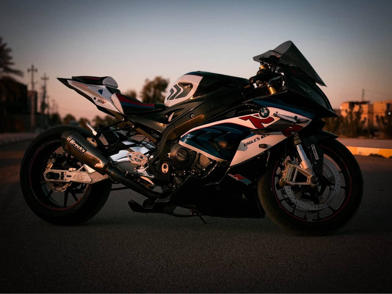 🔥مرقـمة🔞BMW⚠️2018〽️1000rr

⚜️: دراجـة BMW 2018 اصـل ⚠️🔞🔥مـرقمة مشروع وطني 🔥🚫

⚜️: معـروفة مواصفات الـ 2018

⚜️: داخله للعراق ماشيـه 11 الف وحاليا ماشيه 19الف 🔥

⚜️: نظـام . ABS مانع انزلاق 🔥

⚜️: تـدفئـة يـدات 🟰

⚜️: تـركشنات (مودات) شغالات ™️

⚜️: علـيها هواي تزويدات واكثرها فايبر الياف اصلي ⚠️👇🏽.

⚜️: مـازدات حـواجب لد 👁️‍🗨️

⚜️: بجم فايبر كاربون اليـاف اصلي ✔️

⚜️: كفرات جانبـه تحت الياف فايبر كاربون اصلي ➰

⚜️: تهـبيطات خـلفيـة ماركة SAVGE اصـليات 🔝

⚜️: تطـولات ACC اصـليات وكاله 🔚➖

⚜️: زنــجيـل ماركـة EX 3D 〽️

⚜️: تانـكي نص فـايـبر كاربون الياف ▪️

⚜️: صـلنصـه Brook’s اصـليه 🔊

⚜️: هـدرس ريـاضي اصلي 📢

⚜️: جنـاح فايبر كاربون 🃏

⚜️: جـامـه ماركـة PuiG اصـليه ♠️

⚜️: سلـايدرات RG اصـليات ♦️

⚜️: فـجوج brembo .. اصـليات 🀄️

⚜️: دهـن MOTUL .. V300 ♥️

⚜️: دهن ابـريكات كـلهه مـوتل

⚜️: جـامرلغات فـايبر اليـاف اصـلي 🖊️

⚜️: الدراجـه وارد يـاباني موجودات الصور

 ً

📞: رقـم الهـاتف ***********

📞: رقـم الهـاتف الثاني 0772 465 9825

    📍 مـكاني ديـالى - المـقدادية 📍 المقدادية, ديالى
